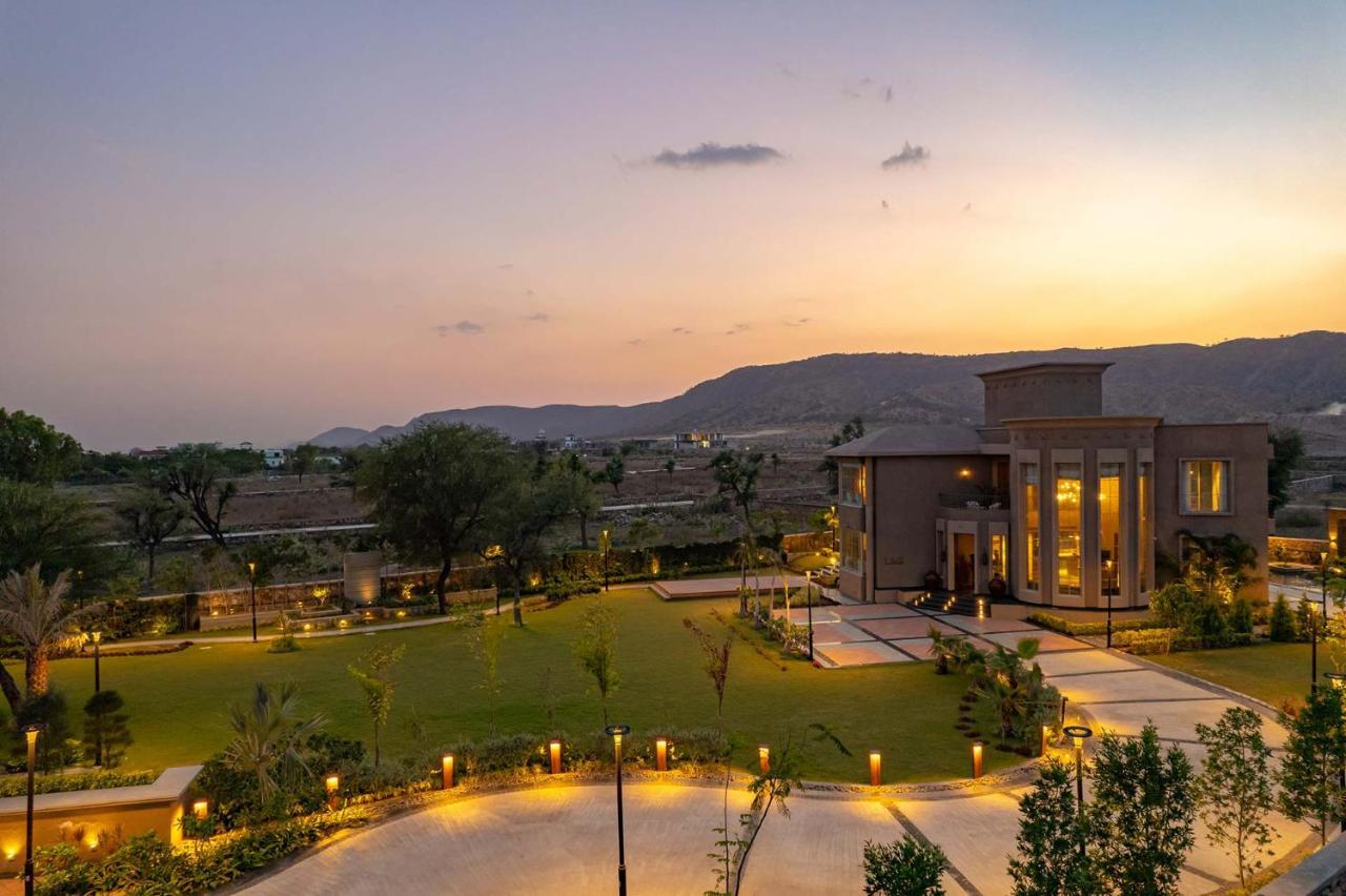 Noah'S Ark By Stayvista - Jaipur With Private Pool Dhānd Buitenkant foto