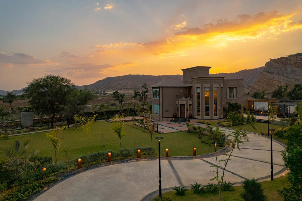 Noah'S Ark By Stayvista - Jaipur With Private Pool Dhānd Buitenkant foto